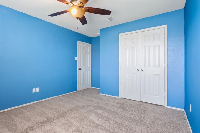 231 Druse LN, Jarrell, TX 76537