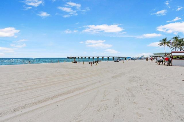 16711 Collins Ave TS-03, Sunny Isles Beach, FL 33160