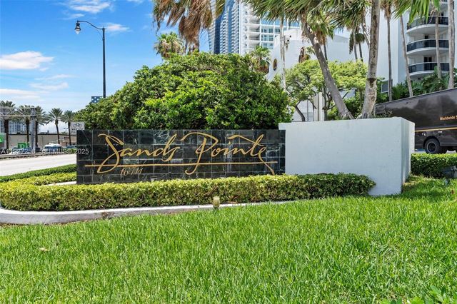 16711 Collins Ave TS-03, Sunny Isles Beach, FL 33160