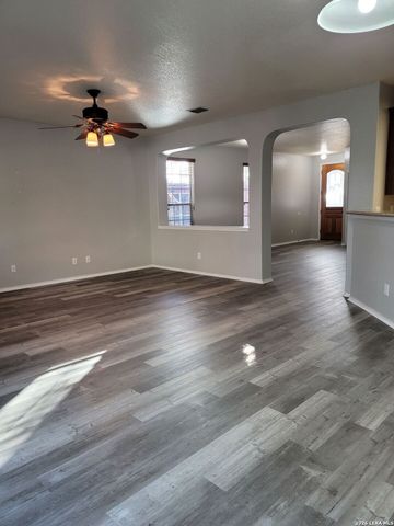 24614 Drew Gap, San Antonio, TX 78255