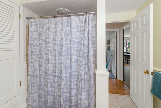 806 North Line Road, Tuftonboro, NH 03816