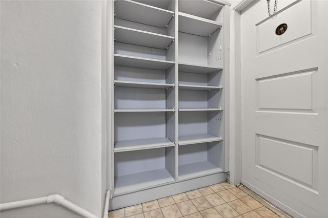 828 WHITE COURT, Daytona Beach, FL 32117