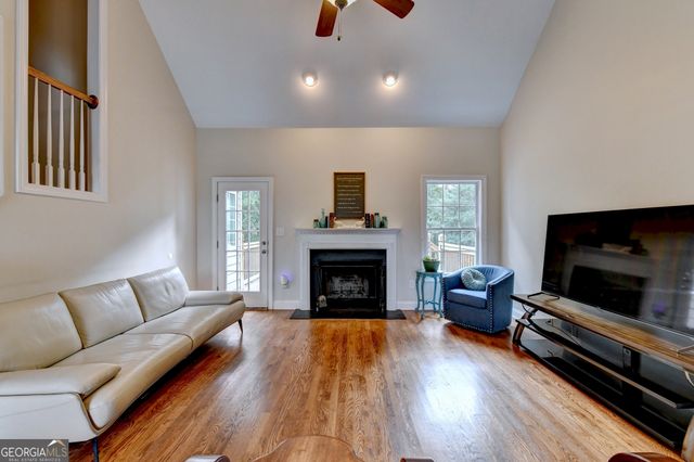 49 Flintstone Road, Jefferson, GA 30549