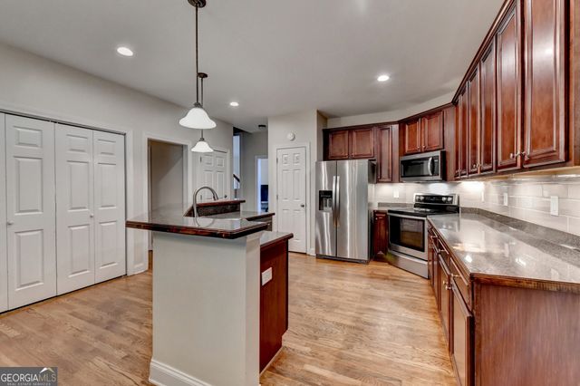 49 Flintstone Road, Jefferson, GA 30549