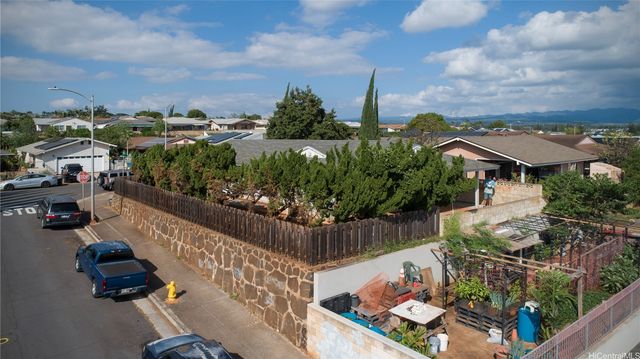 94-469 Alapine Street, Waipahu, HI 96797