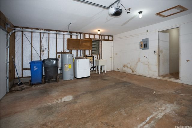 94-469 Alapine Street, Waipahu, HI 96797