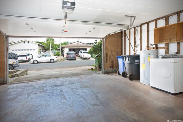 94-469 Alapine Street, Waipahu, HI 96797
