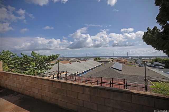 94-469 Alapine Street, Waipahu, HI 96797