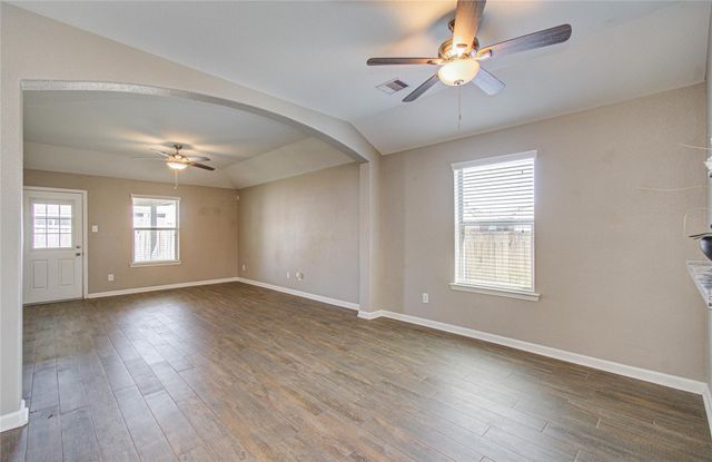 114 Paleos Flint Drive, La Marque, TX 77568