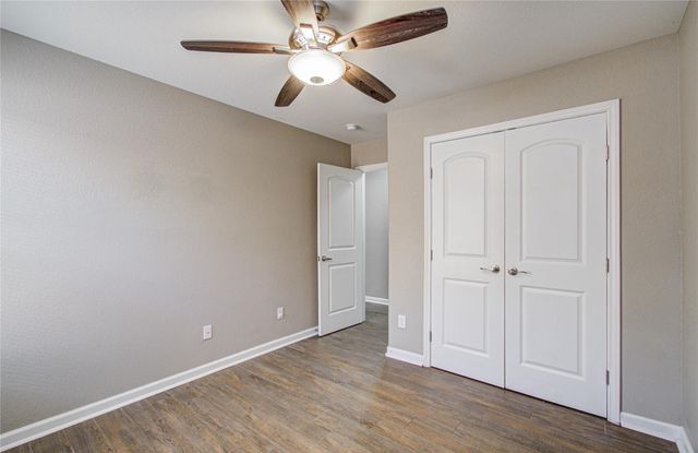 114 Paleos Flint Drive, La Marque, TX 77568