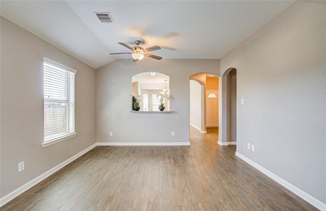 114 Paleos Flint Drive, La Marque, TX 77568