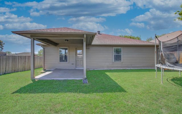 114 Paleos Flint Drive, La Marque, TX 77568
