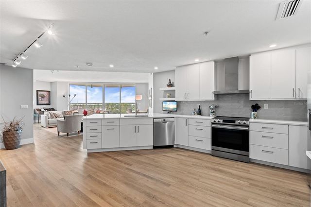 1771 RINGLING BOULEVARD 707, Sarasota, FL 34236