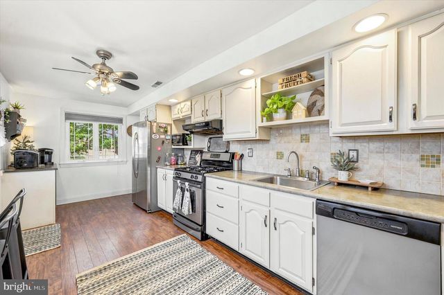 316 E THOMSON AVE, Springfield, PA 19064
