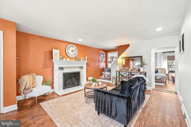 316 E THOMSON AVE, Springfield, PA 19064