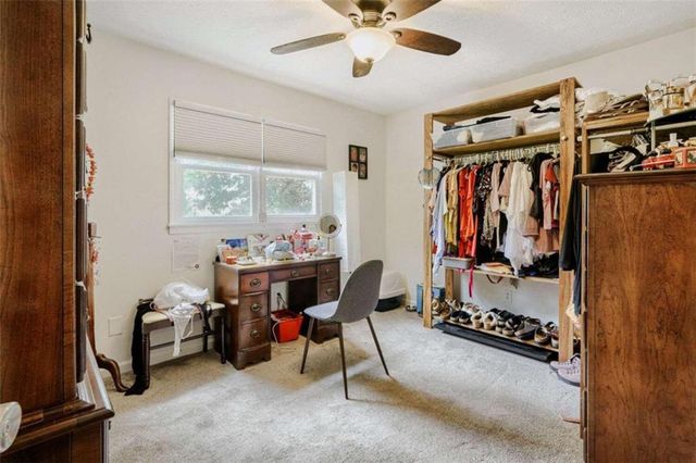 620 Ravenwood Drive, Woodstock, GA 30188