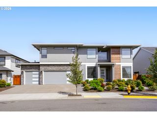 8940 Se SPYGLASS Dr, Happy Valley, OR 97086