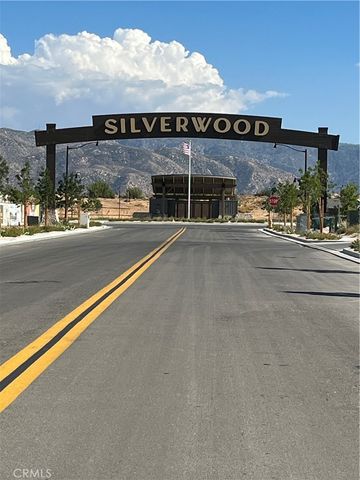 17209 Harpers Ferry, Hesperia, CA 92345