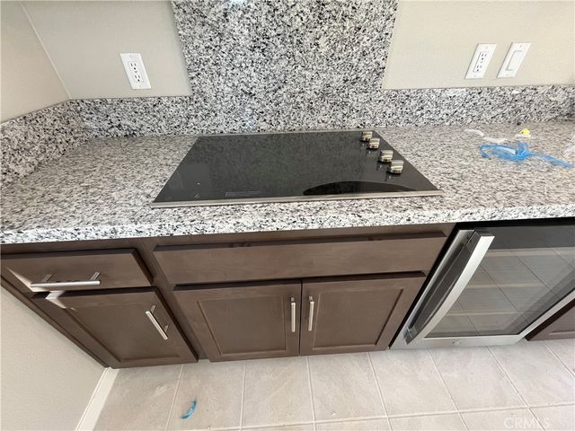 17209 Harpers Ferry, Hesperia, CA 92345