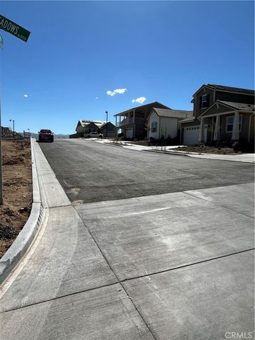 17209 Harpers Ferry, Hesperia, CA 92345