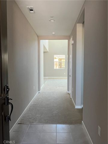 17209 Harpers Ferry, Hesperia, CA 92345