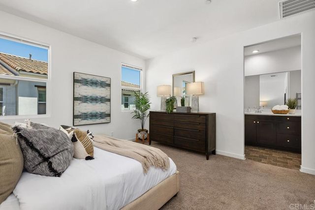 4136 Rio Azul Way, Oceanside, CA 92057