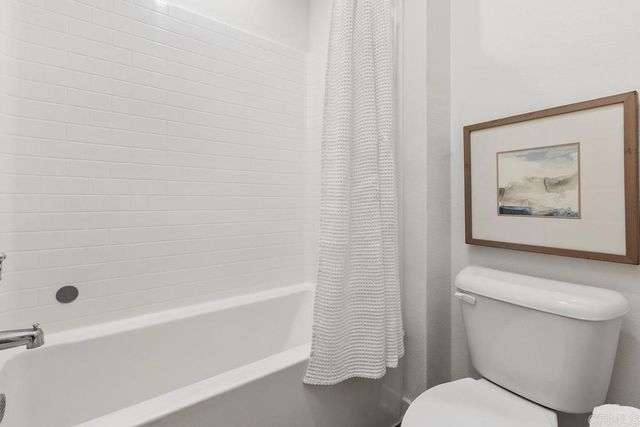 4136 Rio Azul Way, Oceanside, CA 92057