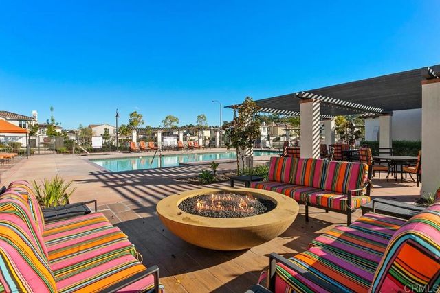 4136 Rio Azul Way, Oceanside, CA 92057