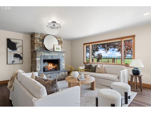 15060 Sw HILLSBORO Hwy, Hillsboro, OR 97123