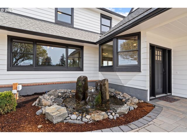 15060 Sw HILLSBORO Hwy, Hillsboro, OR 97123