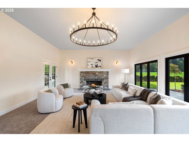 15060 Sw HILLSBORO Hwy, Hillsboro, OR 97123