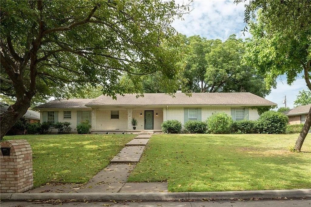 3317 Bouvier Street, Rowlett, TX 75088