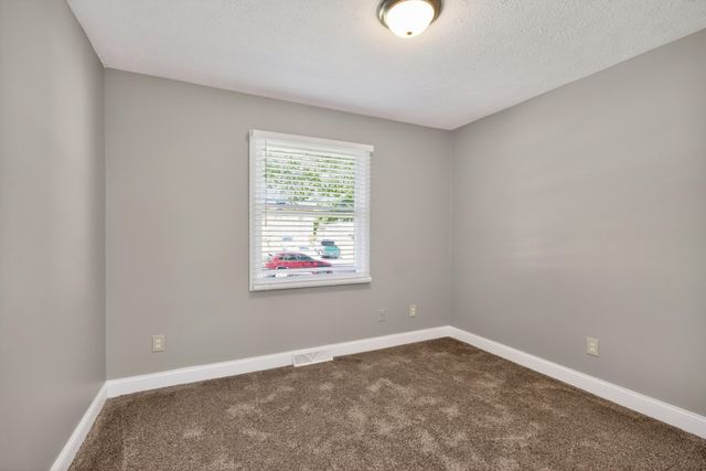 1407 Beulah Park, Lexington, KY 40517