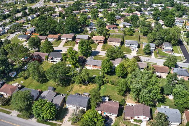 1407 Beulah Park, Lexington, KY 40517
