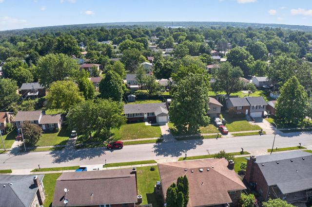 1407 Beulah Park, Lexington, KY 40517