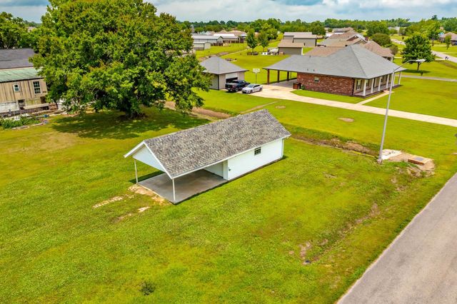 4109 Bayouside Dr, Houma, LA 70363