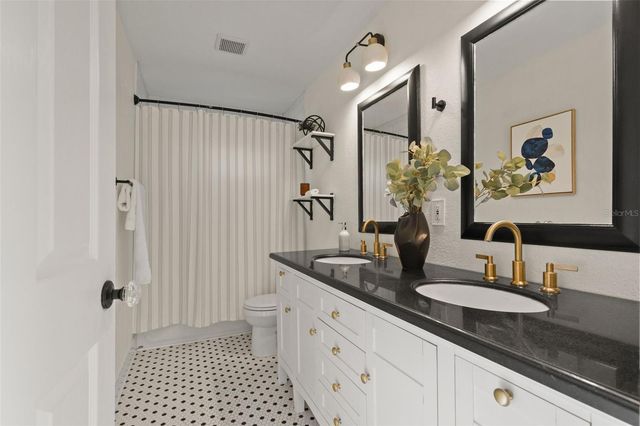 816 W IDLEWILD AVENUE, Tampa, FL 33604