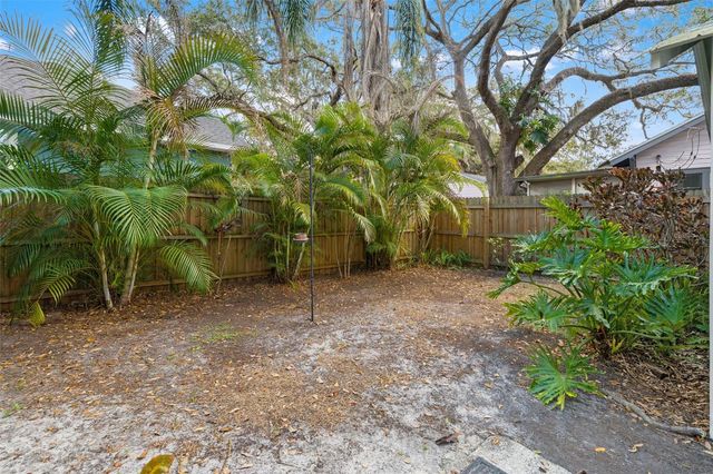 816 W IDLEWILD AVENUE, Tampa, FL 33604