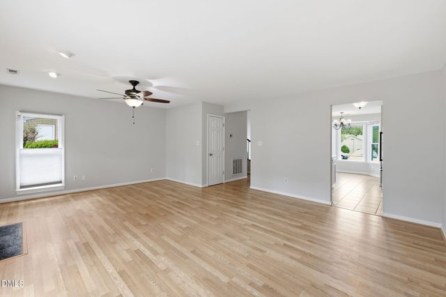 513 Darby Glen Lane, Durham, NC 27713