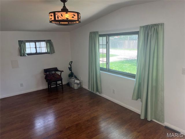 4436 Brenton Avenue, St Louis, MO 63134