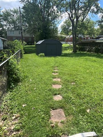 4436 Brenton Avenue, St Louis, MO 63134