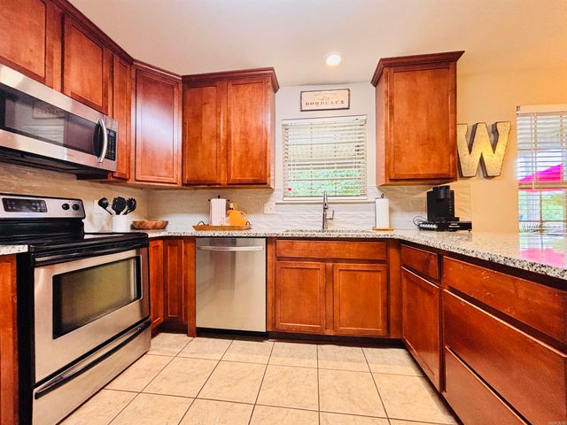 116 Sahalee Cove, Haskell, AR 72015