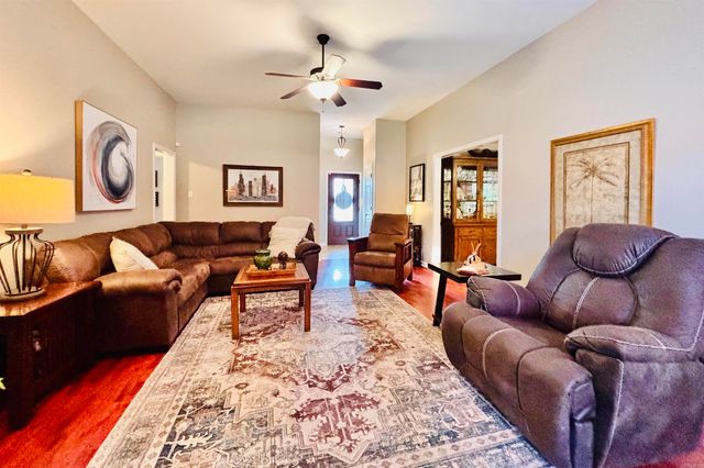116 Sahalee Cove, Haskell, AR 72015