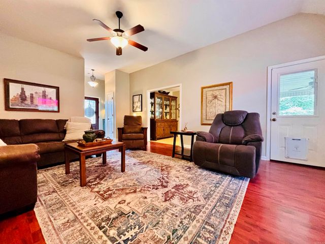 116 Sahalee Cove, Haskell, AR 72015