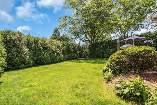 27 Arcadia Drive, Dix Hills, NY 11746