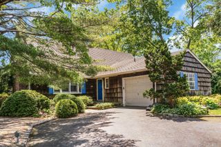 27 Arcadia Drive, Dix Hills, NY 11746