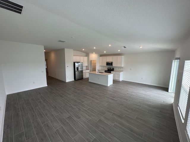 652 TROTTERS DRIVE, Eagle Lake, FL 33839