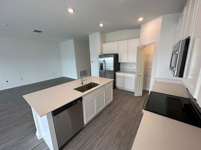 652 TROTTERS DRIVE, Eagle Lake, FL 33839