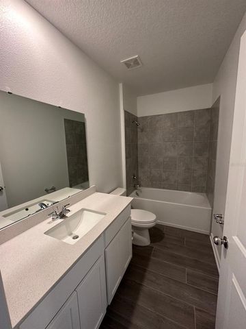 652 TROTTERS DRIVE, Eagle Lake, FL 33839