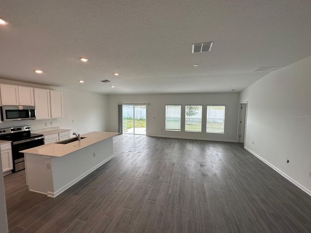 652 TROTTERS DRIVE, Eagle Lake, FL 33839